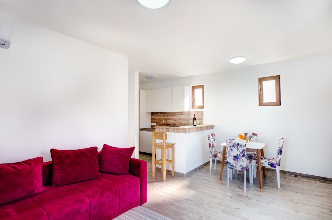 Mima Apartman