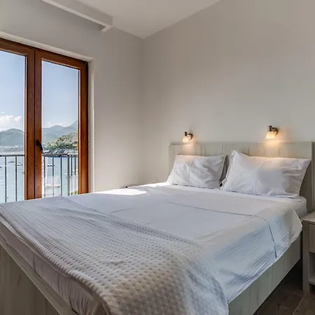 Mima Apartments 斯韦蒂·斯特凡 外观 照片